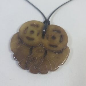 Vintage Chinese Orential Hand Carved Brown Jade Bat Pendant Necklace